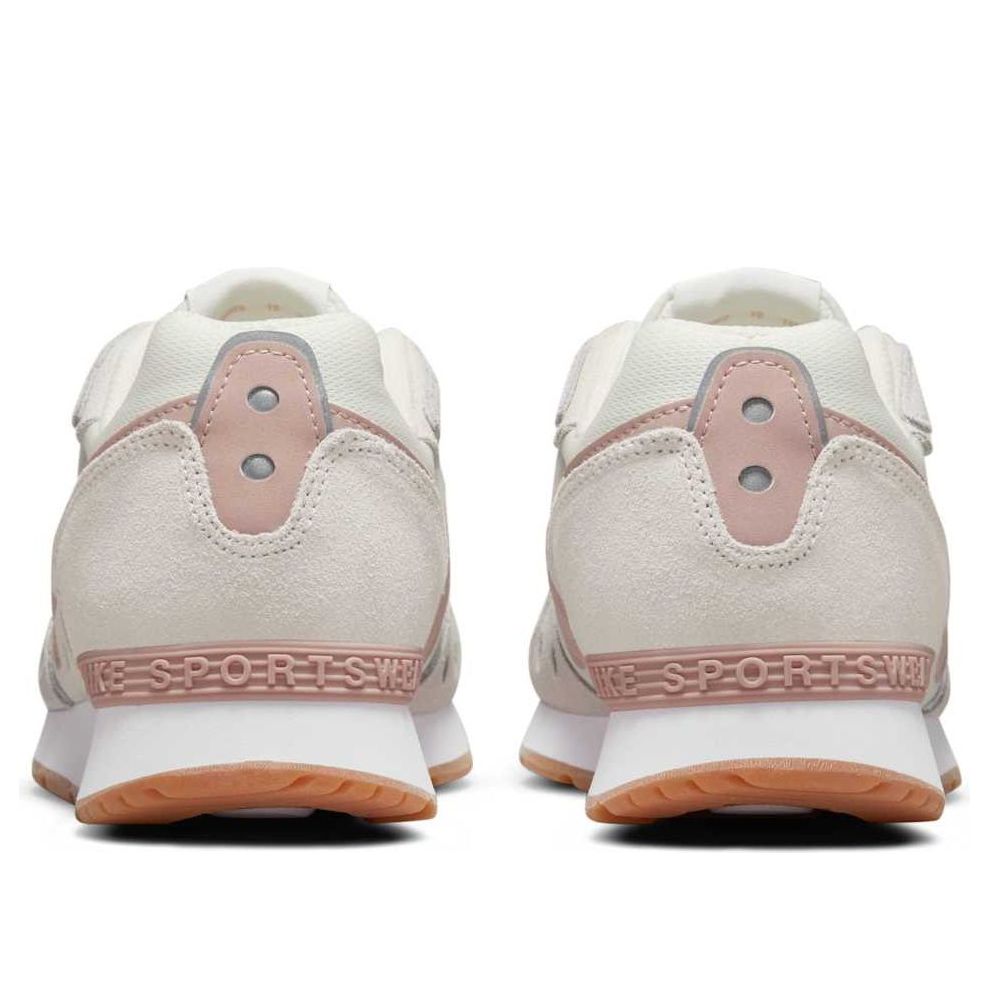 (WMNS) Nike Venture Runner 'Sail Pink Oxford' CK2948-106