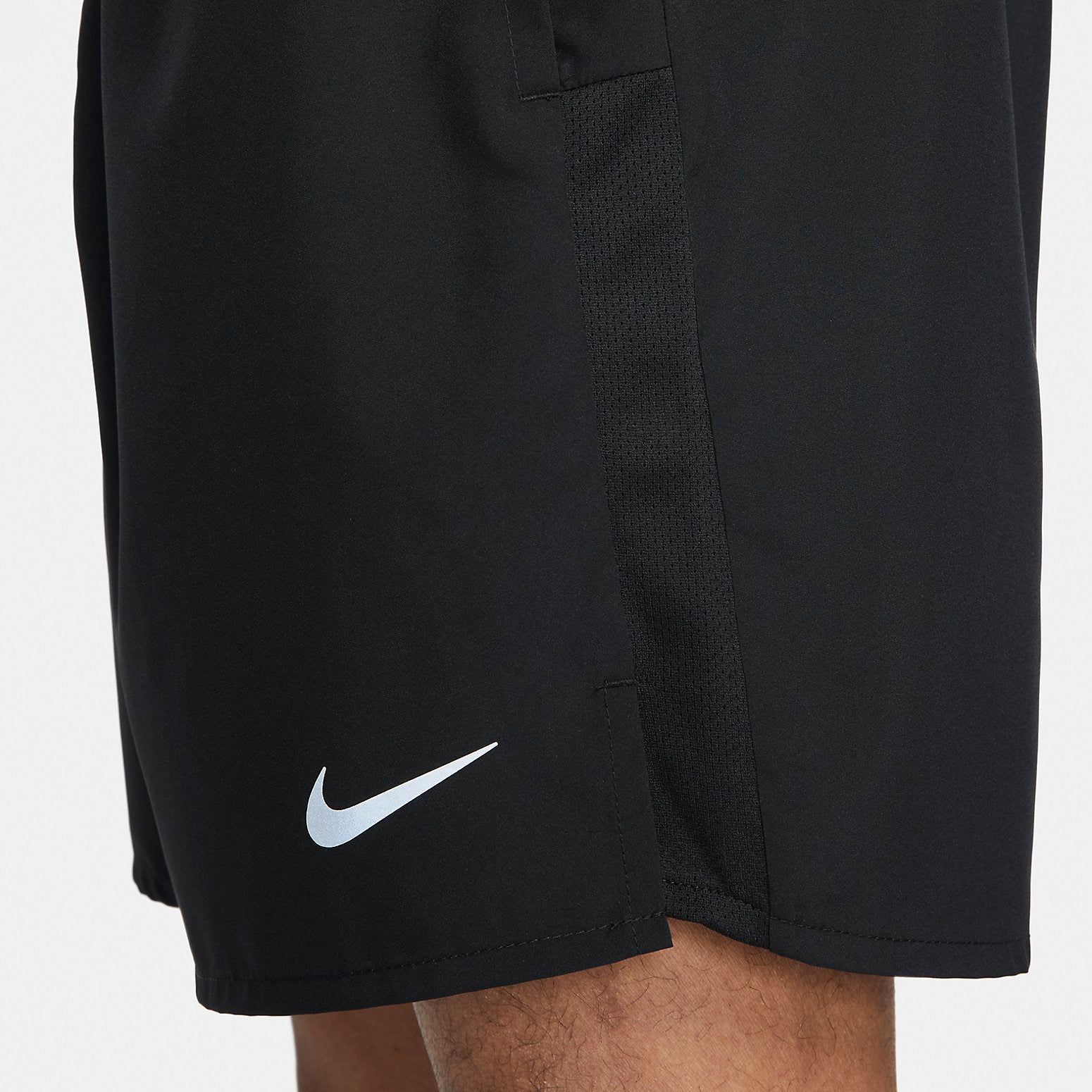 Nike Dri-FIT 7" Challenger Running Shorts 'Black' DV9344-010