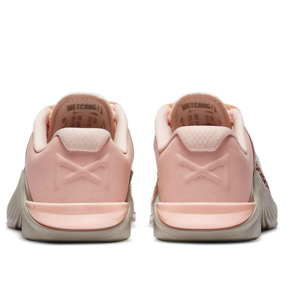 (WMNS) Nike Metcon 6 'Guava Ice Metallic Red Bronze' AT3160-892