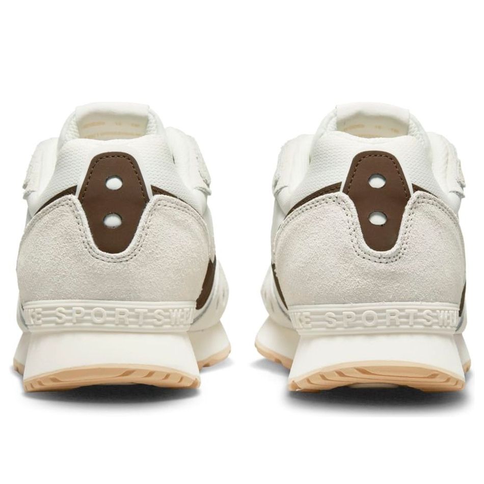 (WMNS) Nike Venture Runner 'White Brown' CK2948-007