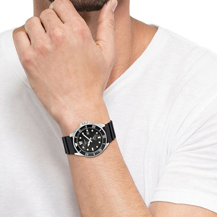 CASIO Waterproof Sports Quartz Mens Black Analog MDV106-1A