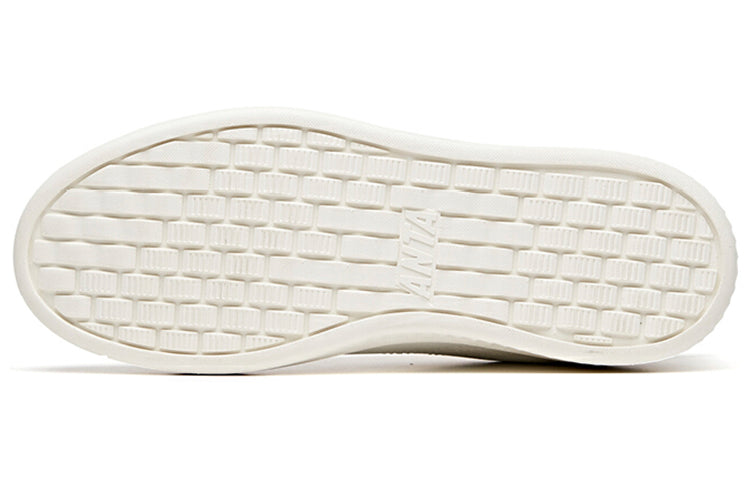 (WMNS) ANTA Life Series Low Top 'Slip-Resistant Shock Absorption' 122018060-5