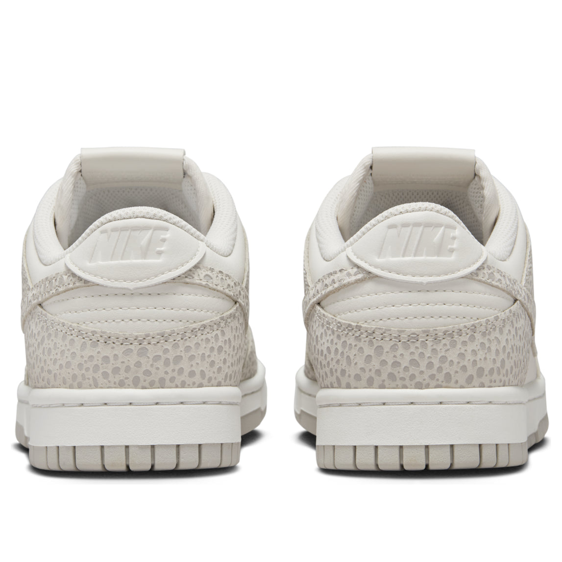 (WMNS) Nike Dunk Low Safari 'Light Smoke' FV6516-001