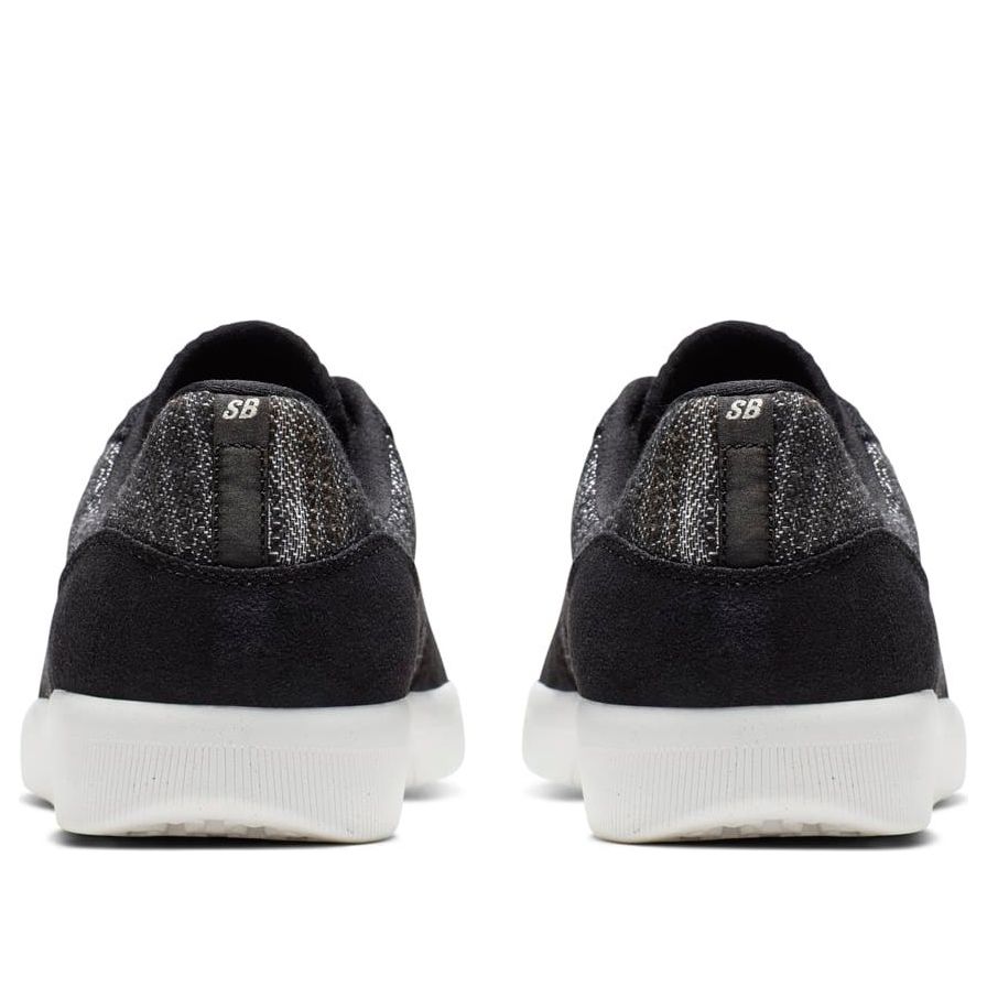 Nike Team Classic Premium SB 'Black' AR0767-001