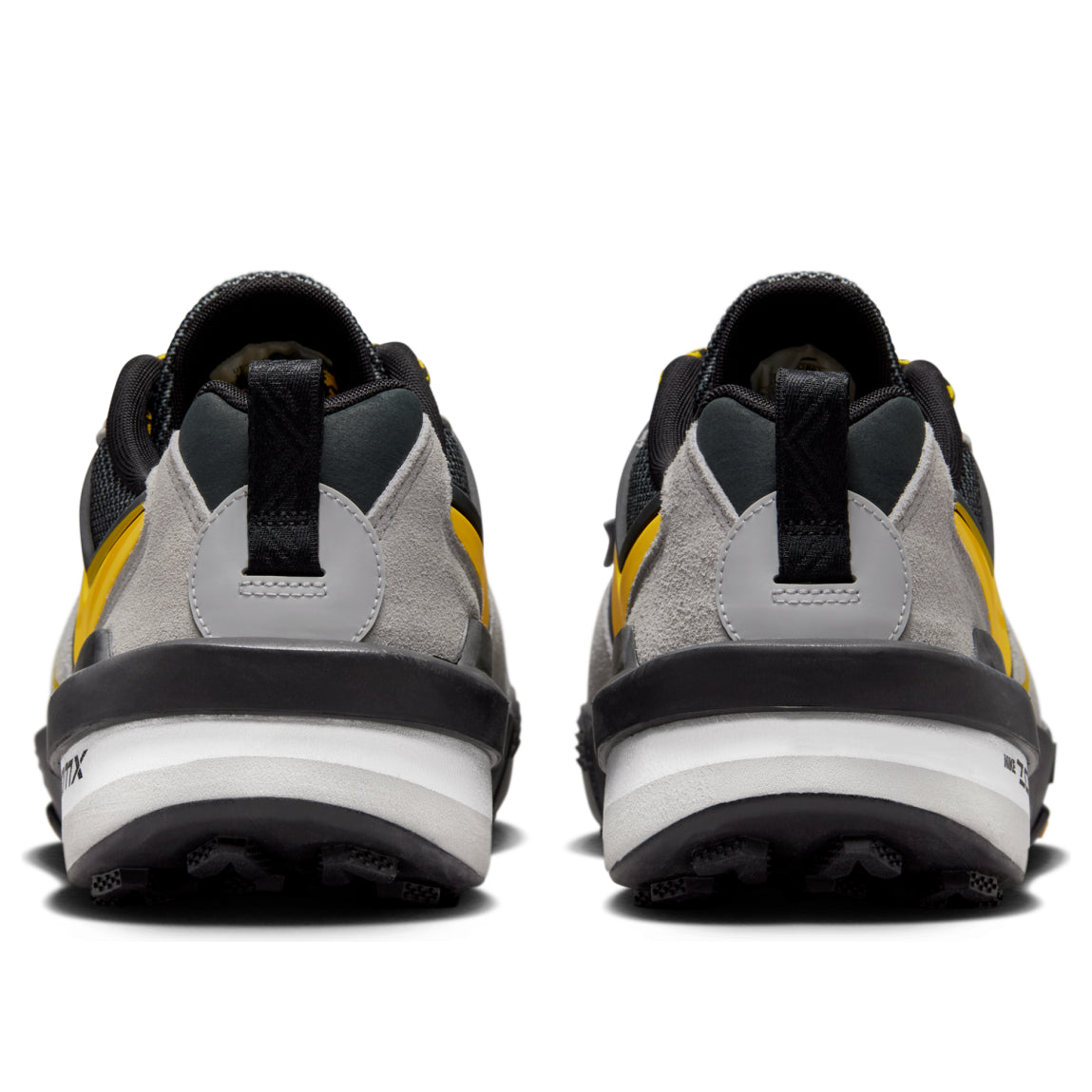 Nike x Sacai Zegamadome SP 'Cream Black Yellow' HQ8618-002