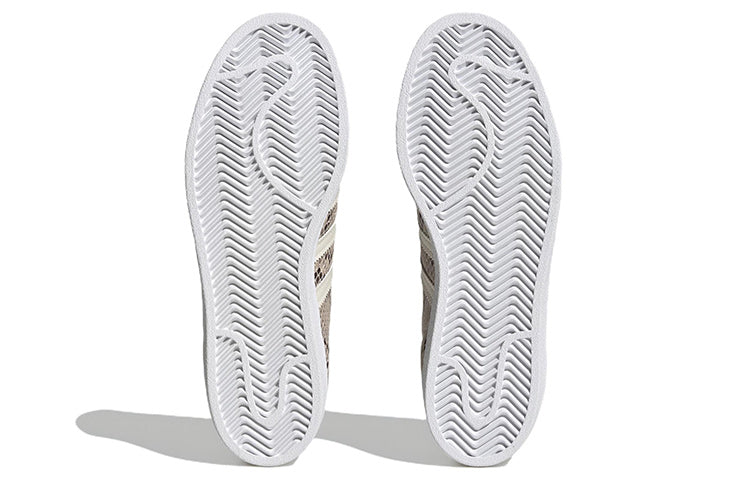 (WMNS) adidas Superstar 'Snakeskin' GW2192