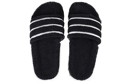 (WMNS) adidas Adilette Slide 'Black Teddy Fleece' CQ2234