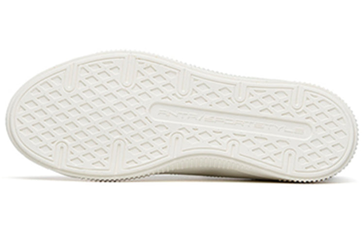 (WMNS) ANTA Skateboarding Series Sneakers 'White Green' 122228060-3