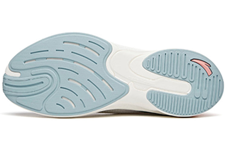 (WMNS) ANTA Running Series Sneakers 'White Pink Blue' 922125536-1