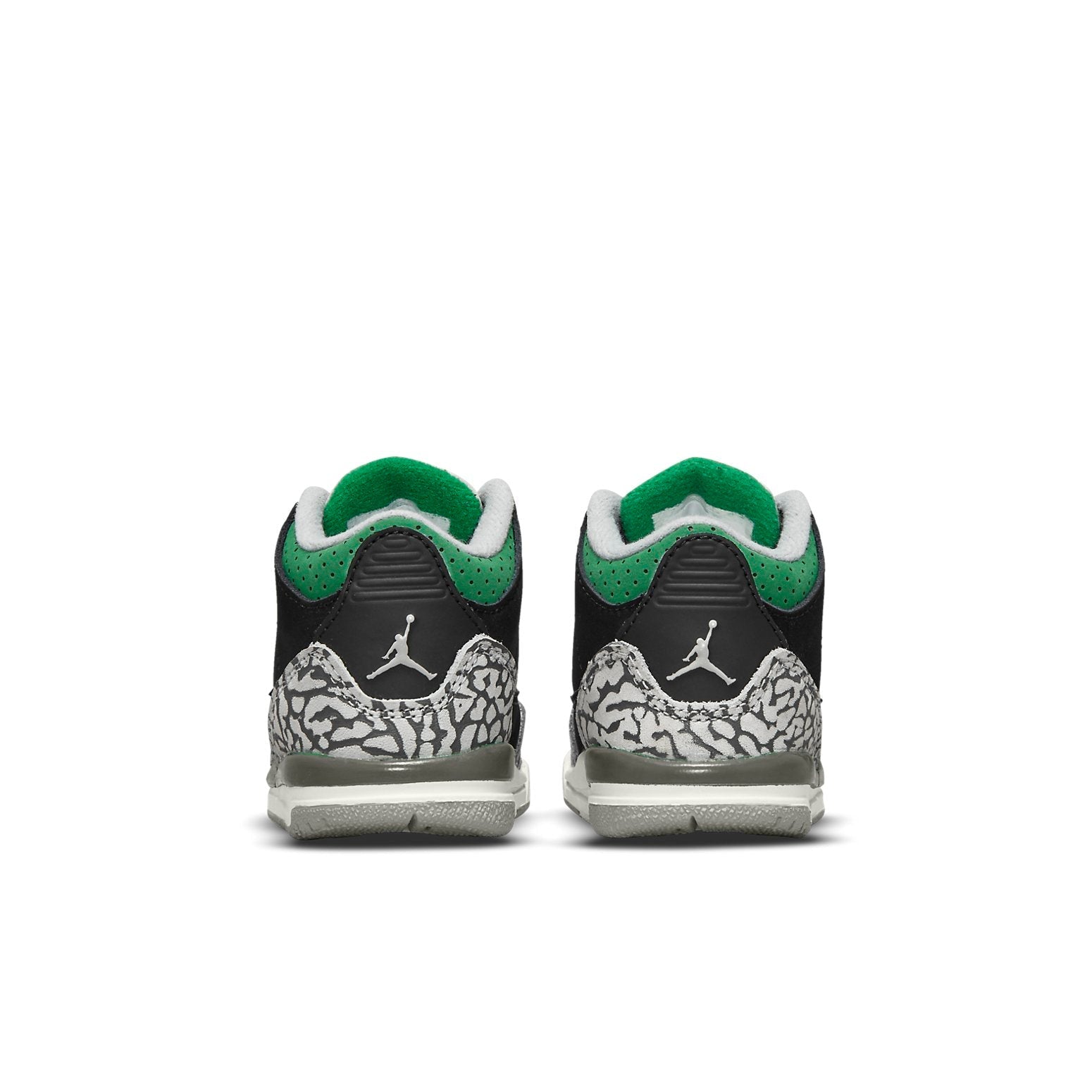 (TD) Air Jordan 3 Retro 'Pine Green' 832033-030