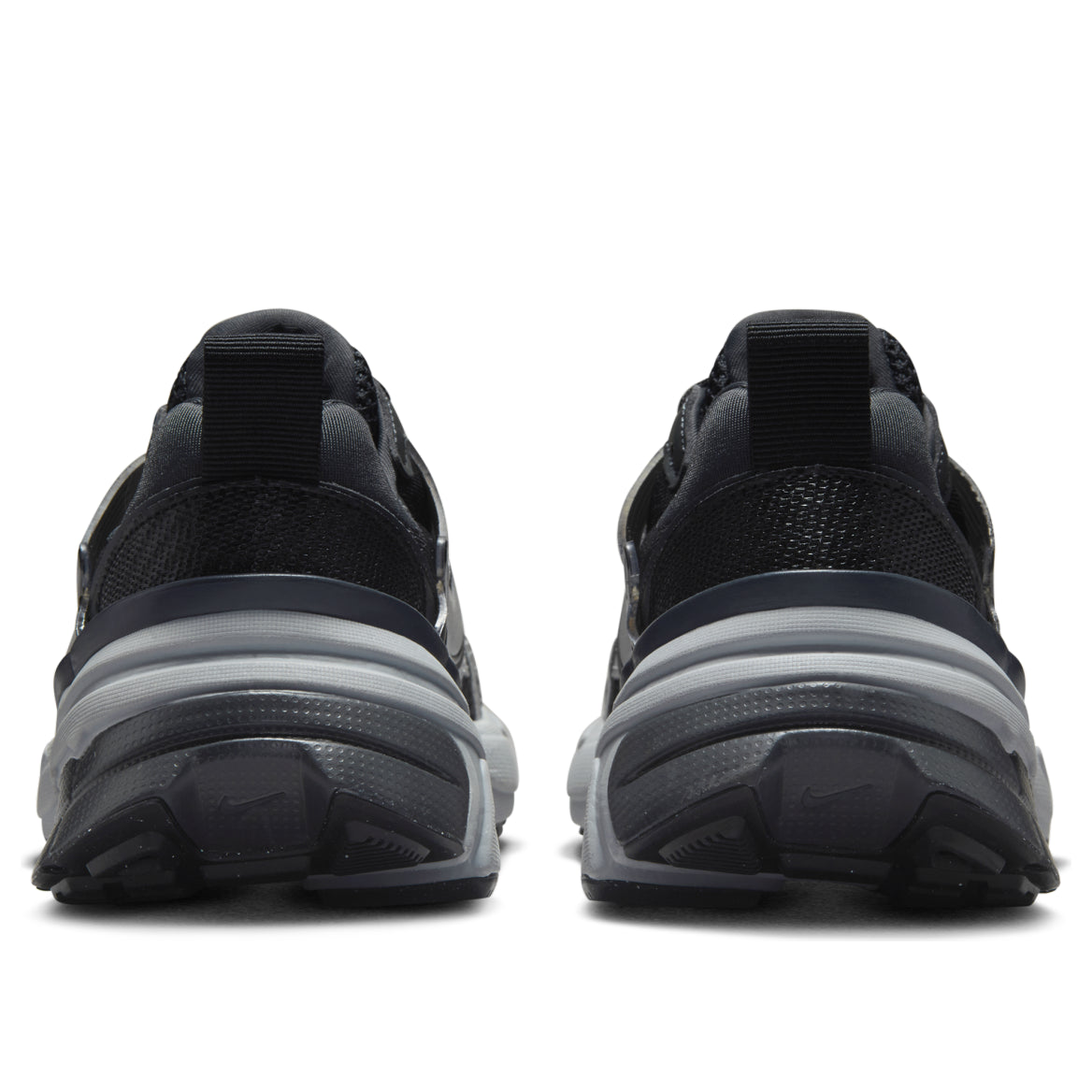 (WMNS) Nike V2K Run 'Black Metallic Silver' FD0736-005