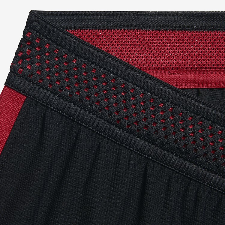 Football Shorts Men Nike AEROSWIFT STRIKE Short 725872-010