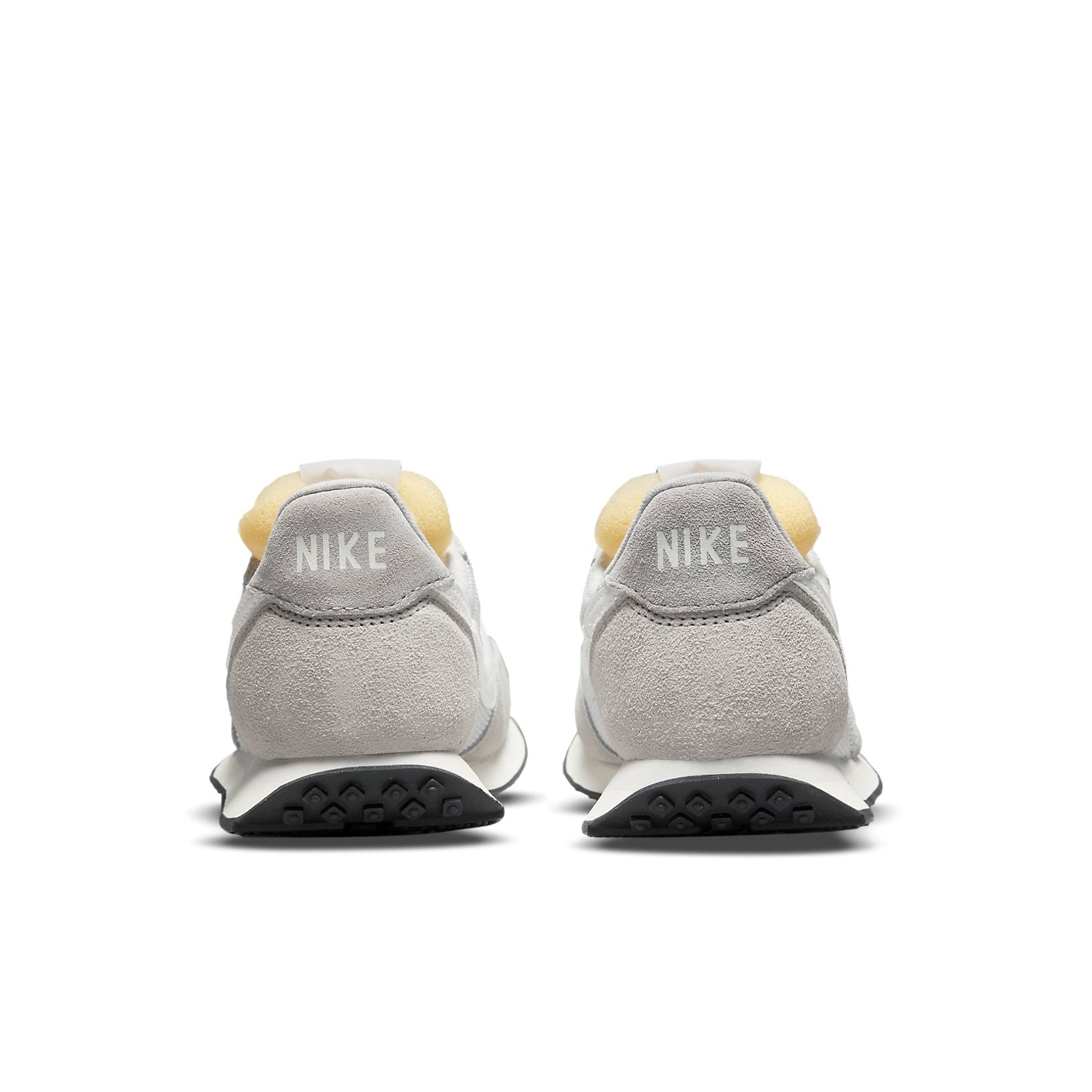 (WMNS) Nike Waffle Trainer 2 SE 'Mountain White' DM9091-011