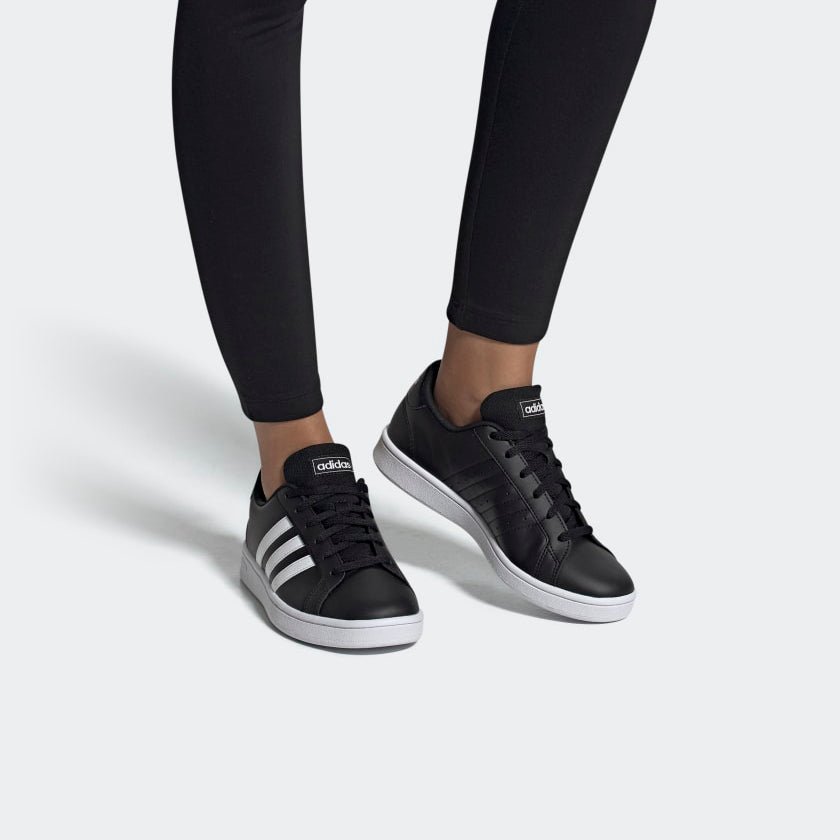 (WMNS) adidas Grand Court Base 'Black White' EE7482