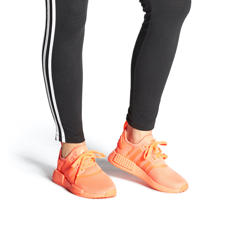 (WMNS) adidas NMD_R1 'Signal Coral' FX0827