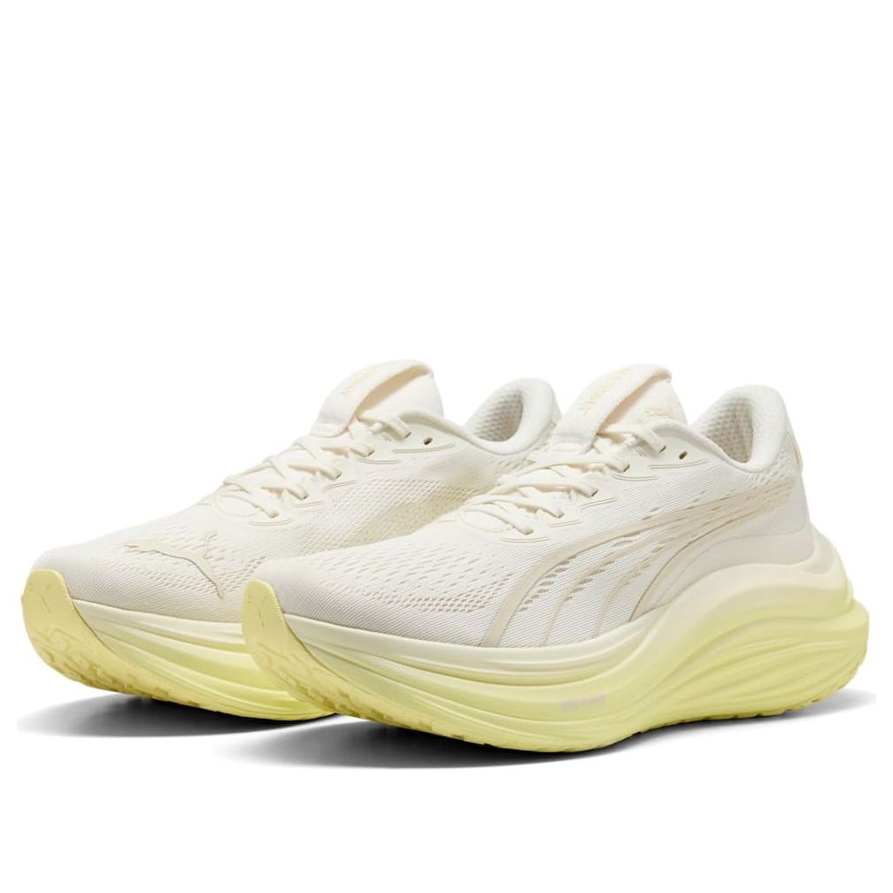 PUMA MagMax Nitro 'Warm White Gold Moon' 310088-13