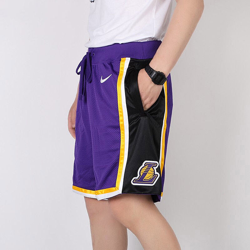 Nike Lakers Courtside Statement Edition Basketball Shorts Purple AV3545-504