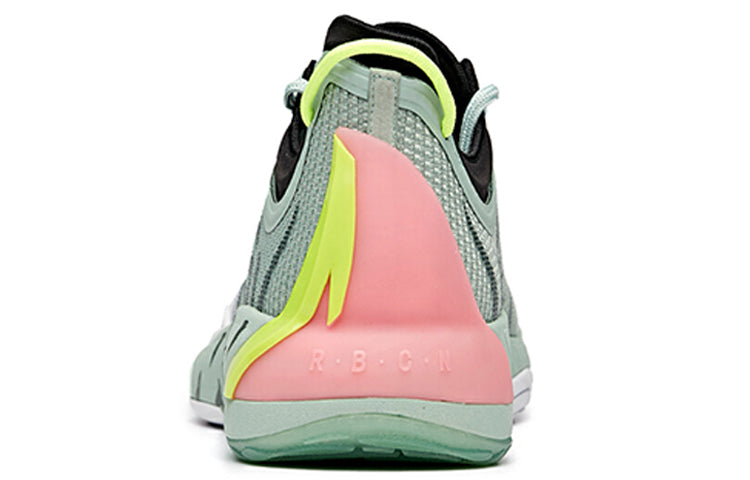 ANTA Gordon Hayward 1 'White Green Black' 112031103-1