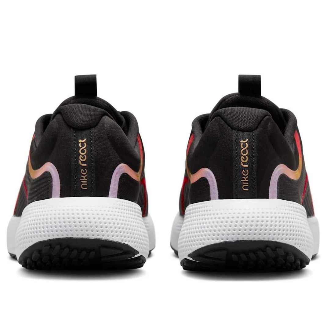 (WMNS) Nike React Escape Run 'Black Magma Orange' DQ5035-010