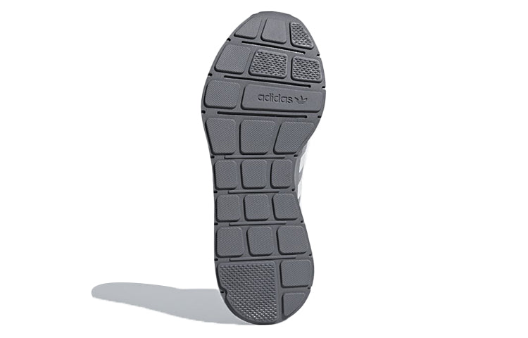 adidas Swift Run Barrier 'Grey' AQ1024