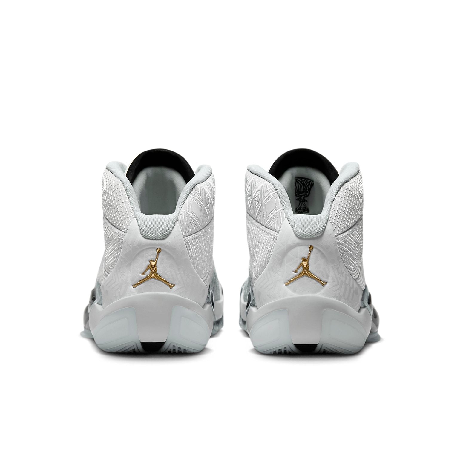 Air Jordan 38 'FIBA' FN7481-100