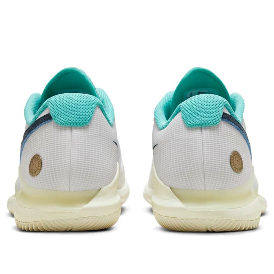 Nike Court Air Zoom Vapor Pro HC 'White Coconut Milk' HM3705-141