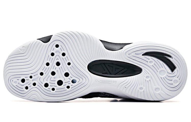 ANTA Mid Top 'Black White Grey' 11931605-4