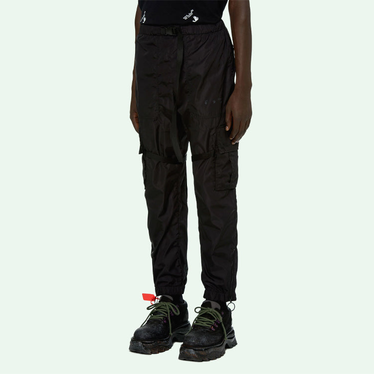 Off-White SS21 Arrow Printing Cargo Pants Black OMCF004R21FAB0021010