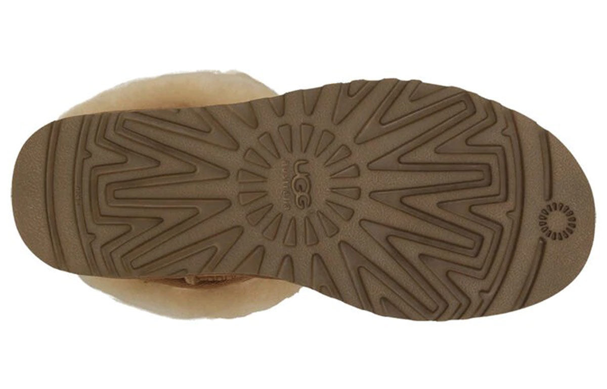 (WMNS) UGG Classic Short Snow Boots Brown 'Chestnut Brown' 5825-CHE