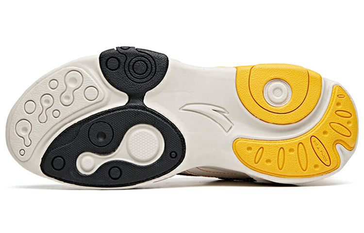 ANTA Split Low 'White Yellow Red' 912028850-5