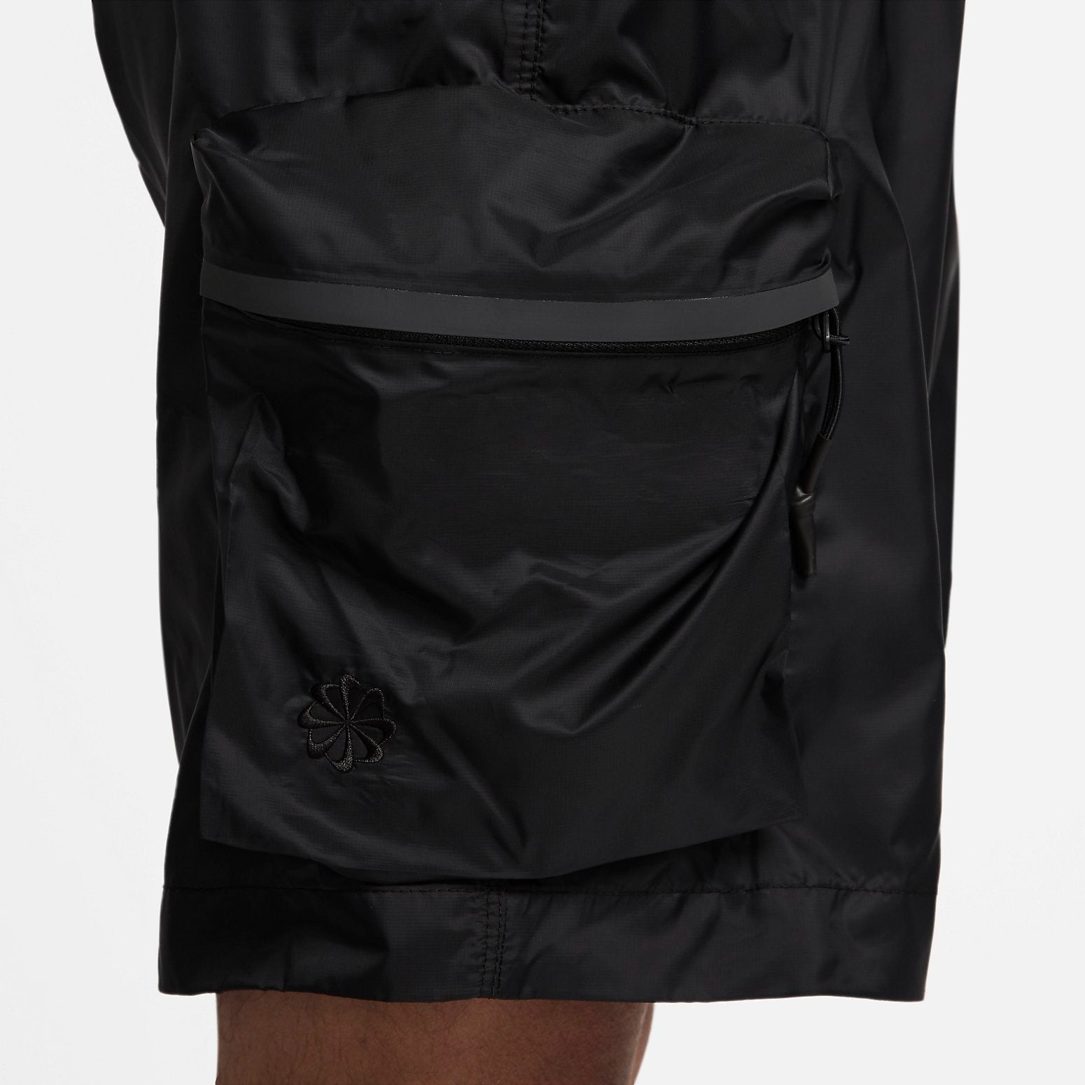 Nike Sportswear Tech Pack Cargo Pocket Shorts 'Black' DX0230-010