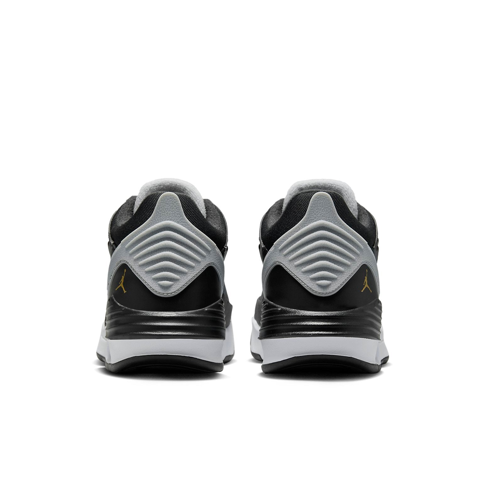 Air Jordan Max Aura 5 'Black Metallic Gold' DZ4353-017