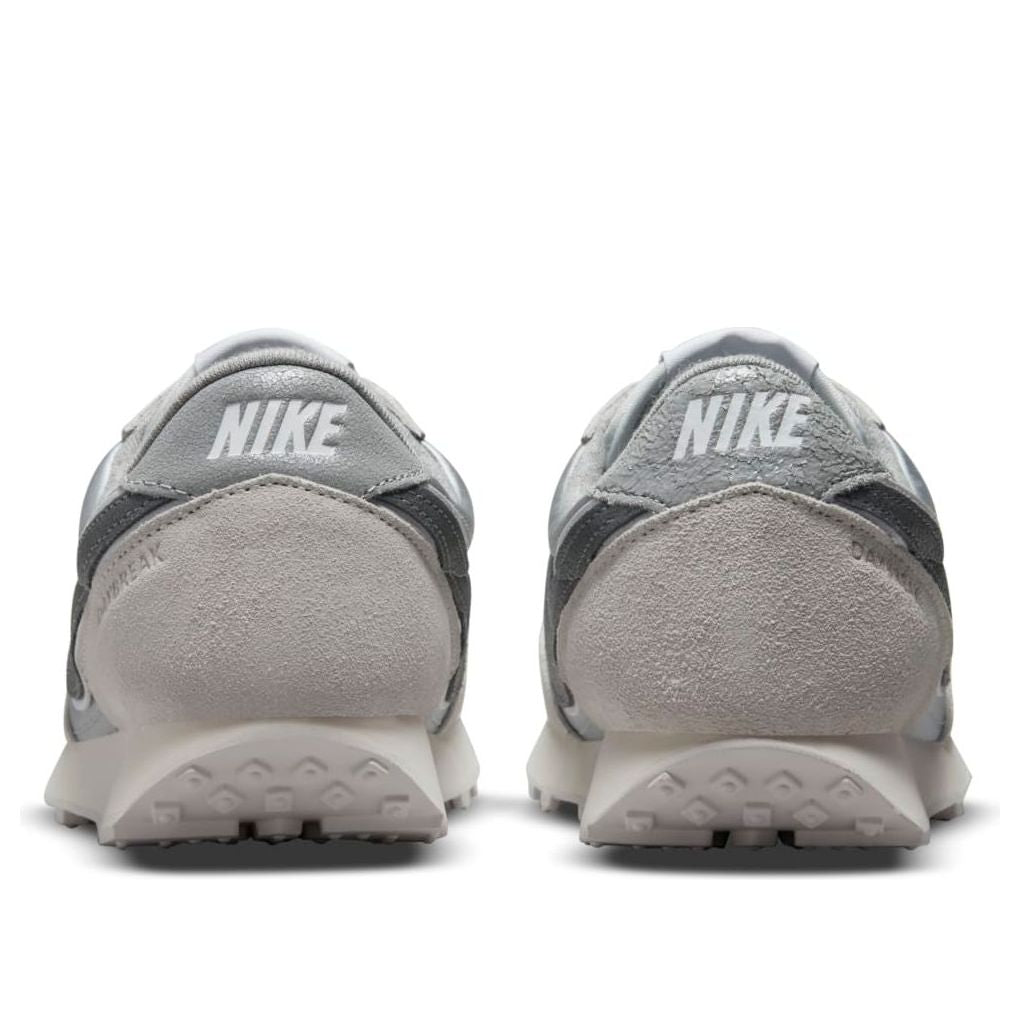 (WMNS) Nike Daybreak SE 'Light Smoke Grey' DN3399-001