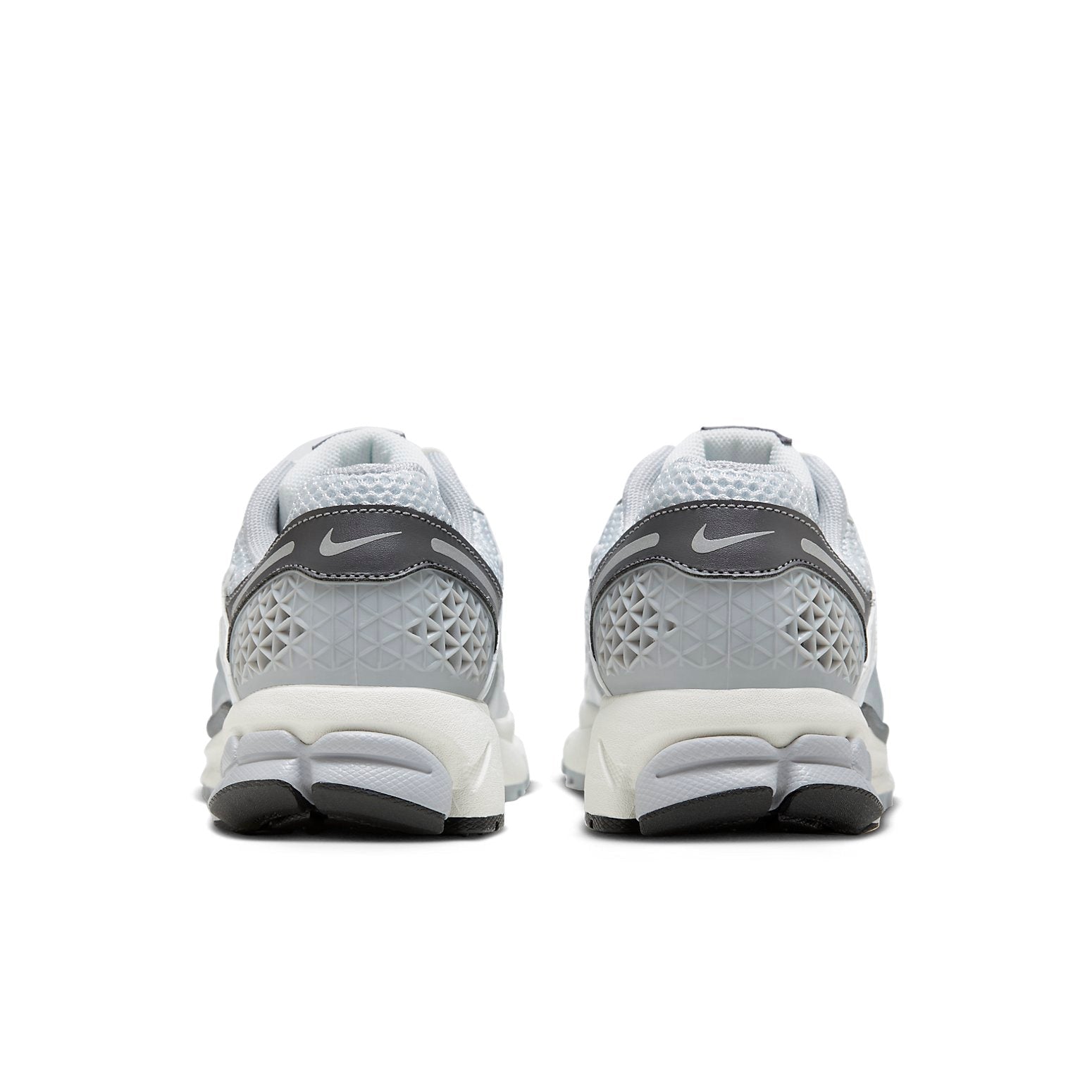 (WMNS) Nike Air Zoom Vomero 5 'Wolf Grey Cool Grey' FD9919-001