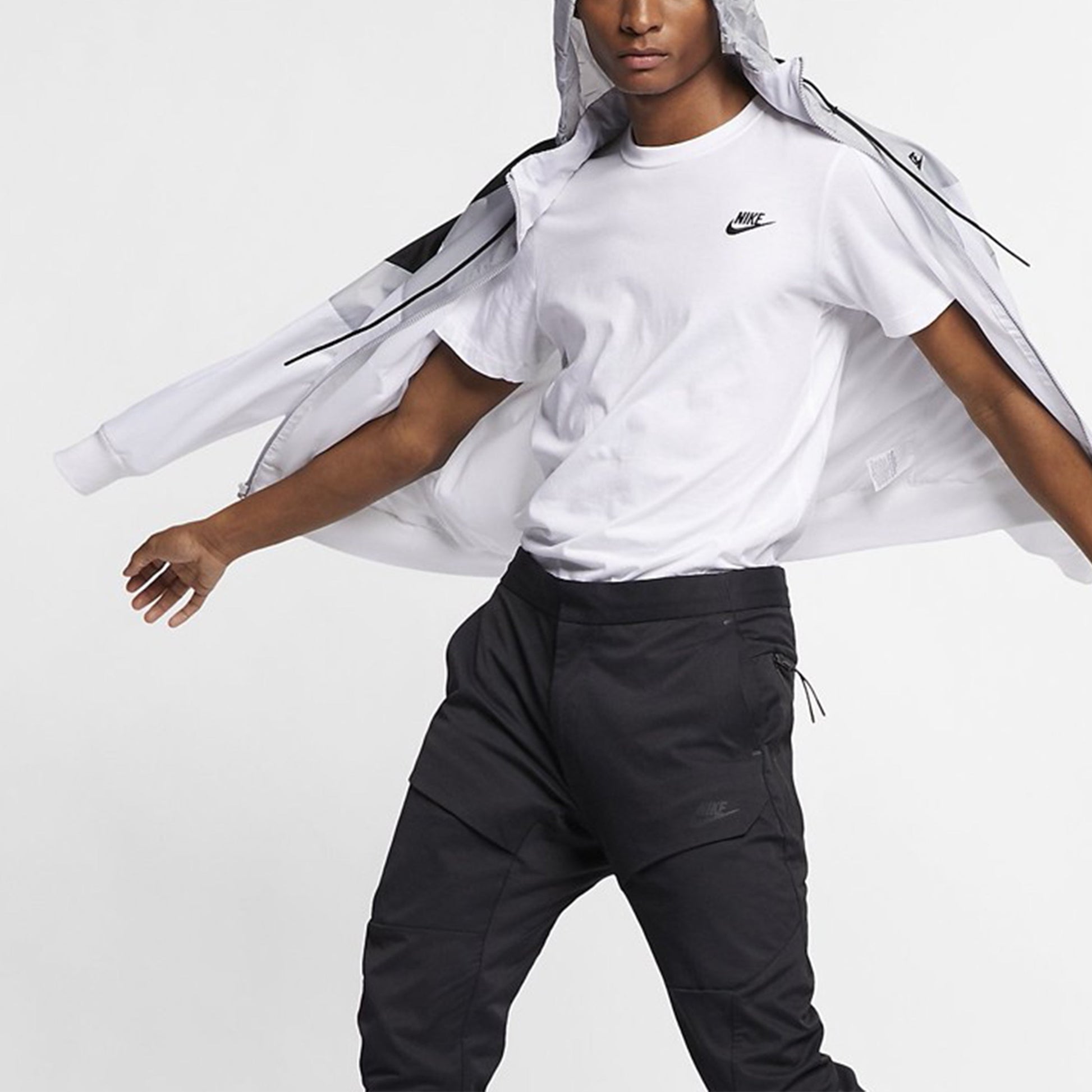 Nike Windrunner Sports Patchwork Jacket 'White' AR2210-100