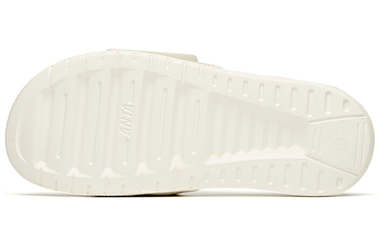 ANTA x Snoopy Life Series Slides 'White' 912126993-4