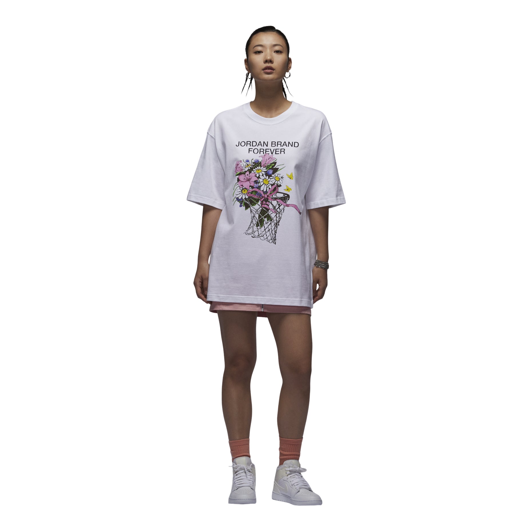 (WMNS) Air Jordan Oversized Graphic T-Shirt Asia Sizing 'White' FV7120-100