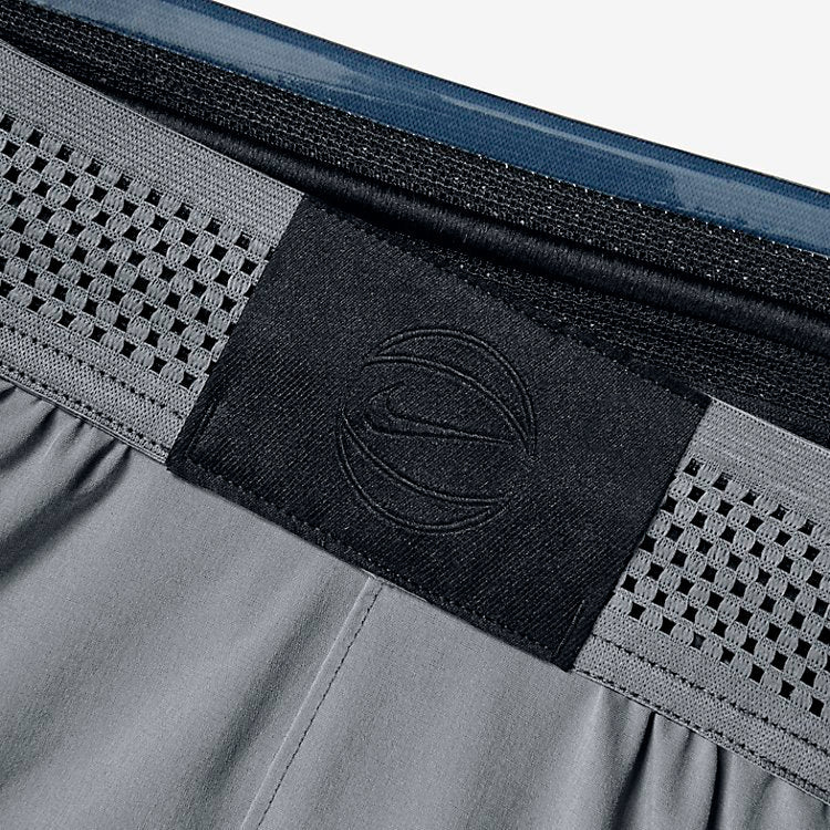 Apparel Shorts Men Nike Aeroswift Short 831359-065