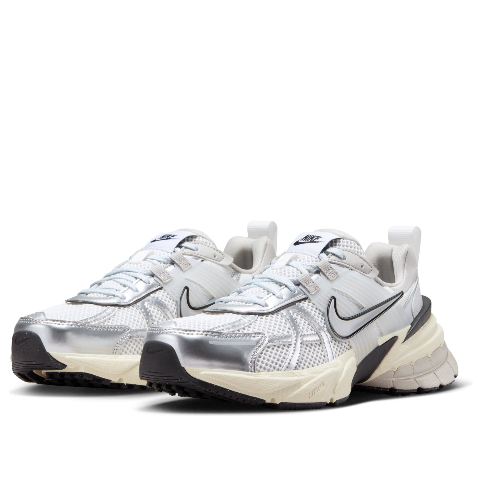 (WMNS) Nike V2K Run 'Summit White Metallic Silver' FD0736-100
