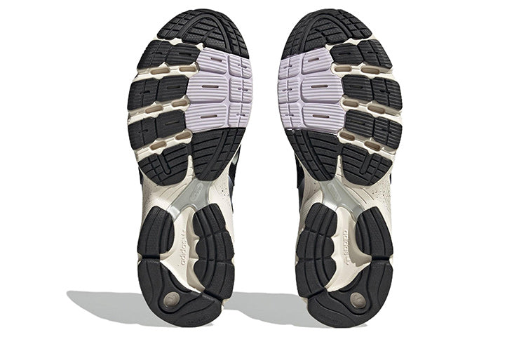 adidas Astir HQ8954