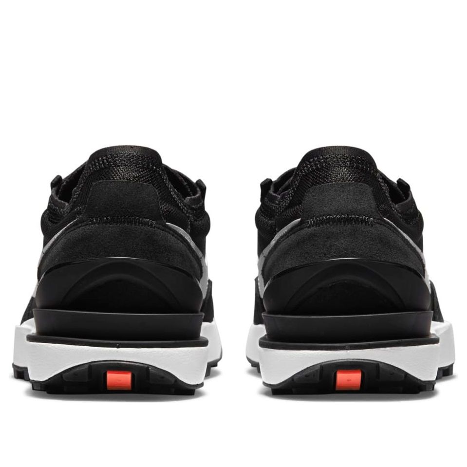 (WMNS) Nike Waffle One 'Black White' DC2533-001
