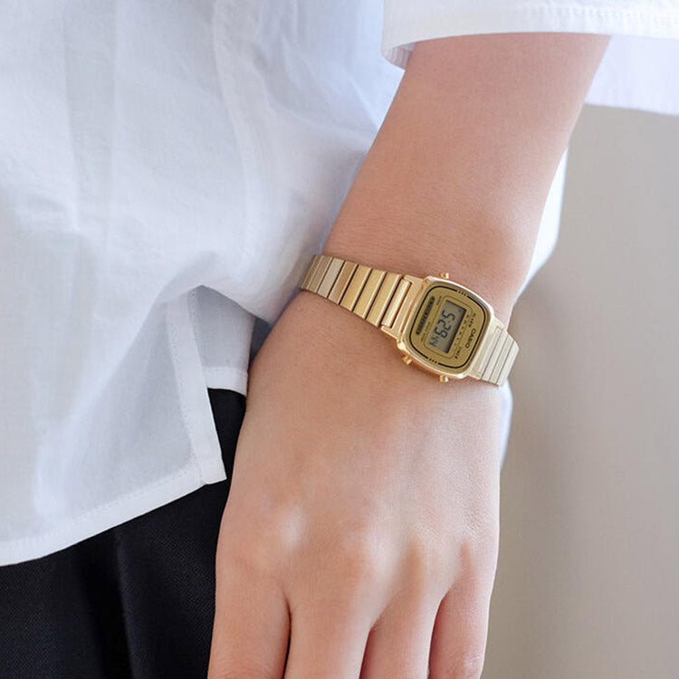 CASIO STANDARD Series Classic Small Cube Retro Waterproof Spring And Summer New Release Watch Gold Digital LA670WGA-9D