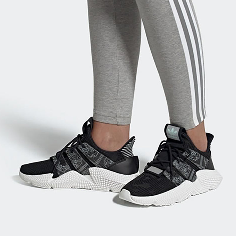 (WMNS) adidas Prophere 'Black White' FV4535