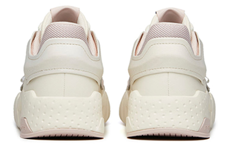 (WMNS) ANTA Life Series Sneakers 'White Pink' 922138051-3