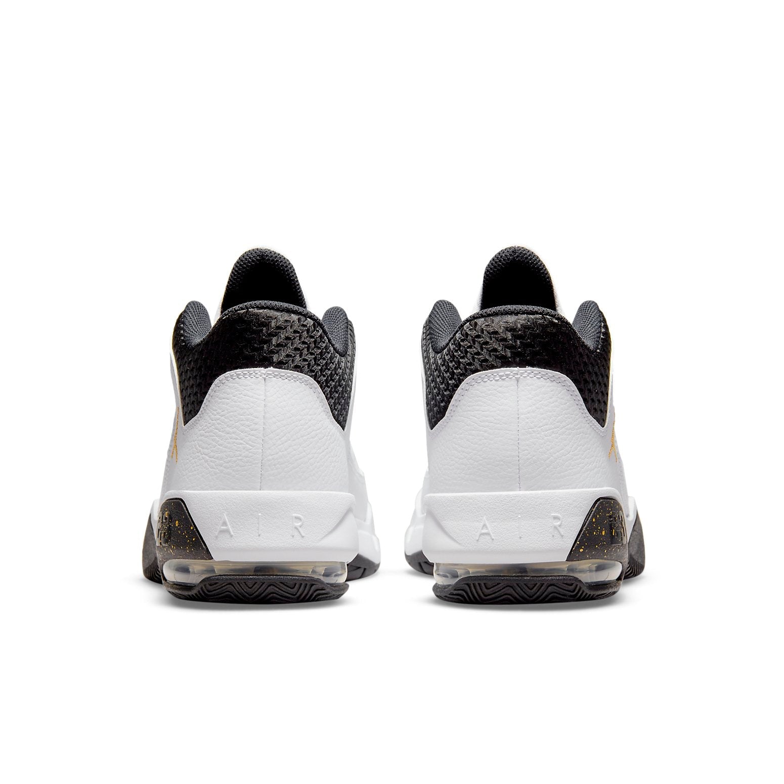 Air Jordan Max Aura 3 Mid-Top White/Black/Gold CZ4167-100