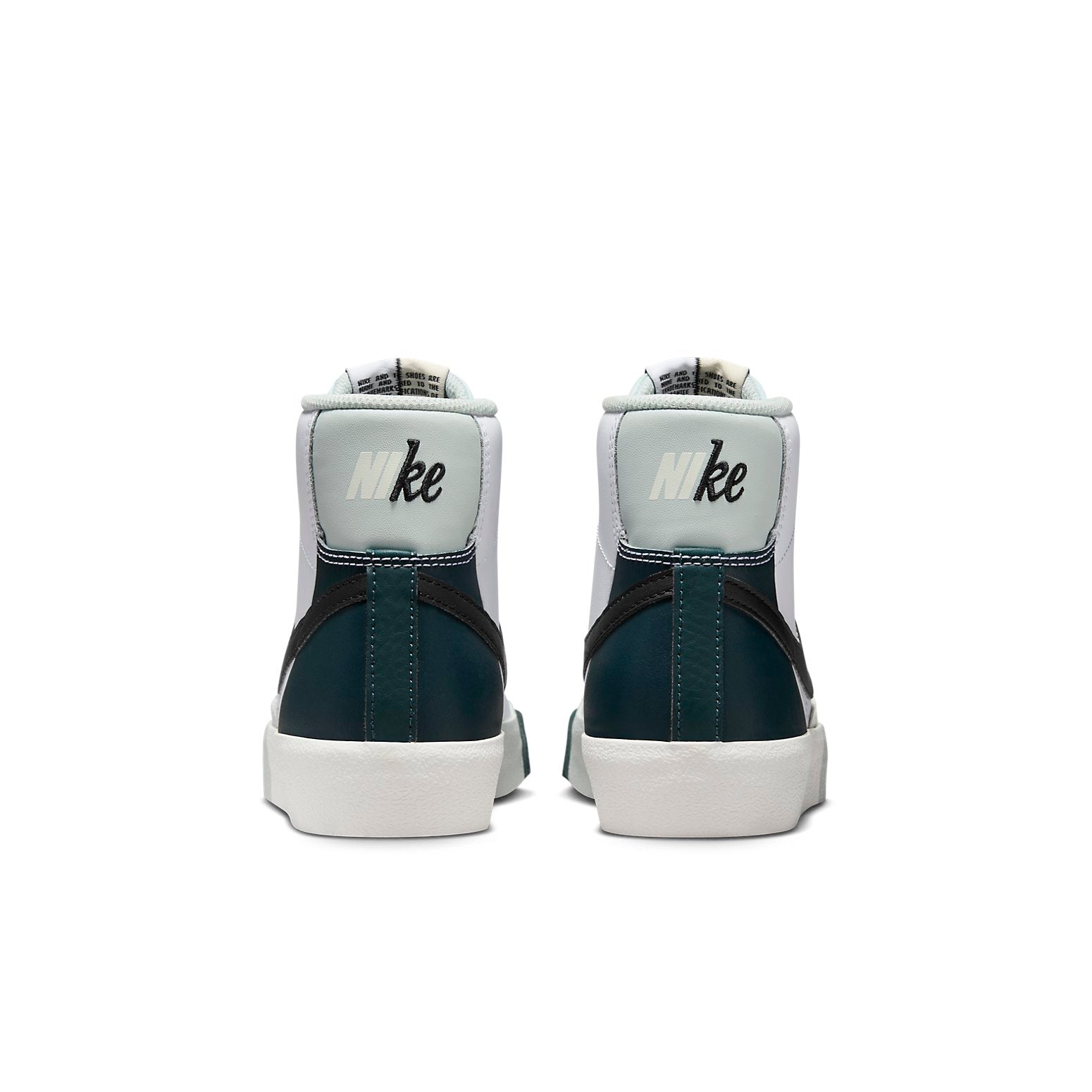 (GS) Nike Blazer Mid '77 Remix 'Split White Spruce' FN6937-101