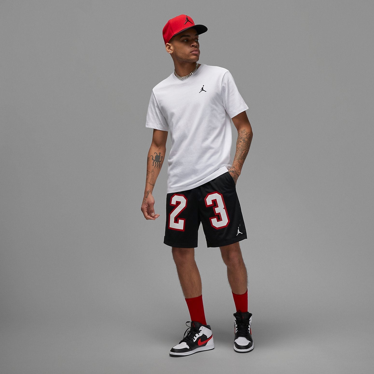 Air Jordan Essentials Graphic Mesh Shorts 'Black' DX9671-010