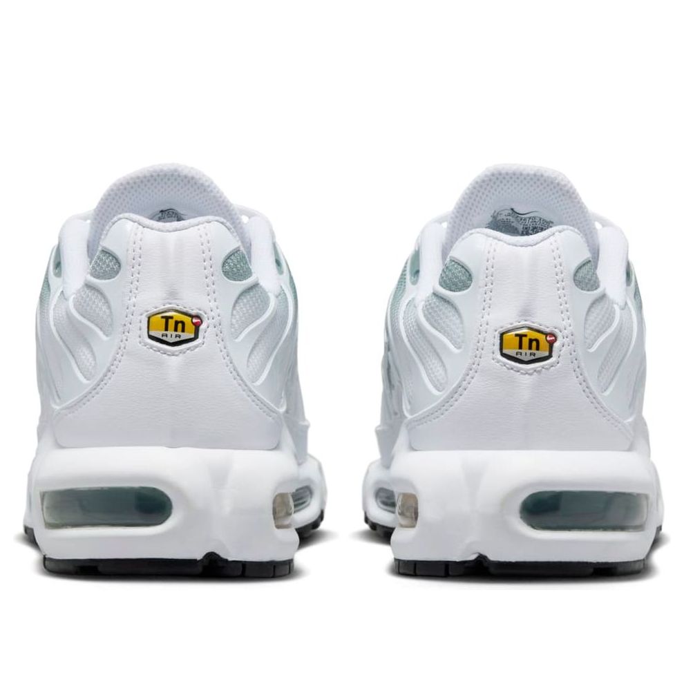 (WMNS)Nike Air Max Plus 'Mica Green' DZ3670-100