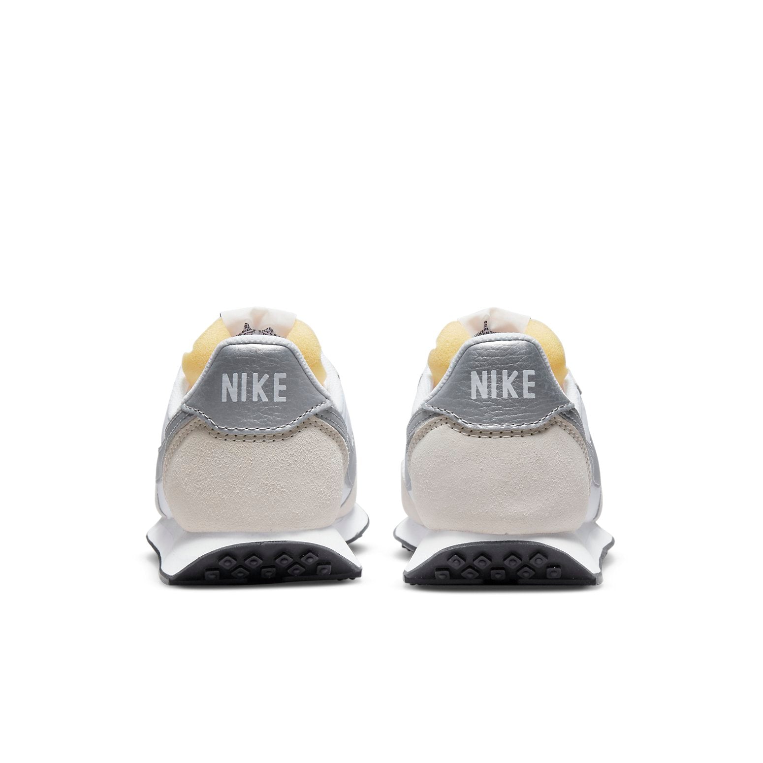 (WMNS) Nike Waffle Trainer 2 'White Metal Silver' DA8291-101