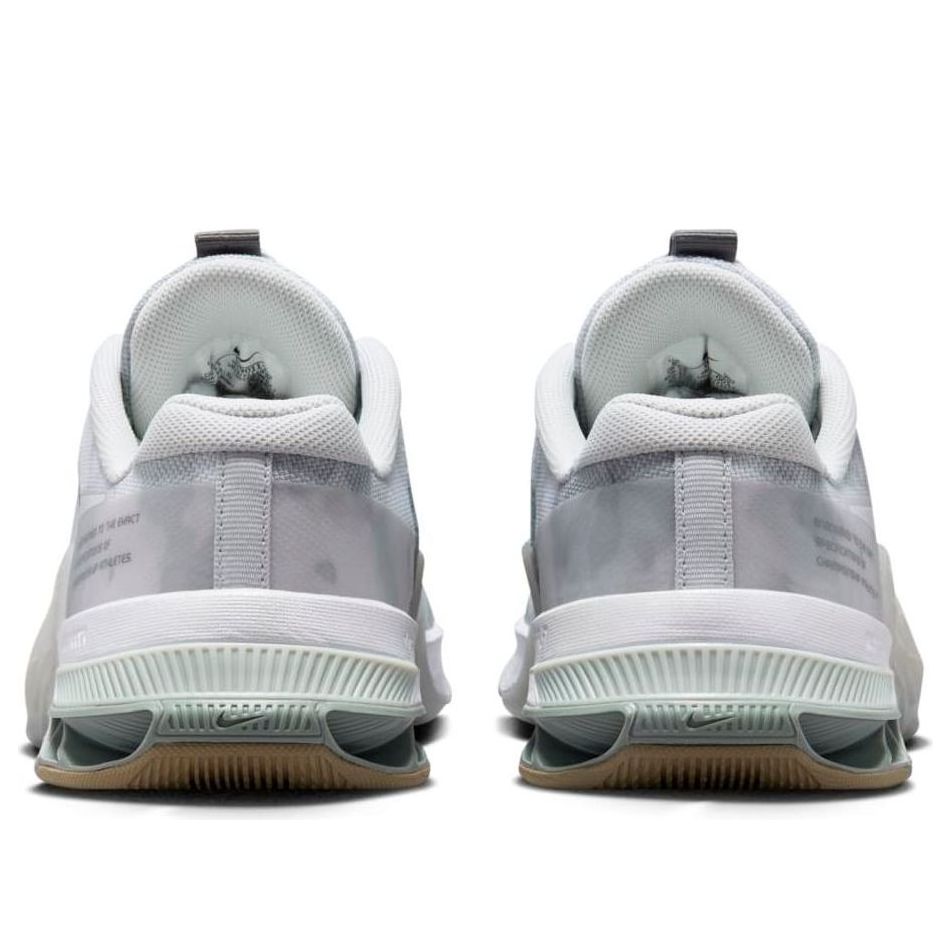 (WMNS) Nike Metcon 8 PRM 'Photon Dust' DV9011-001